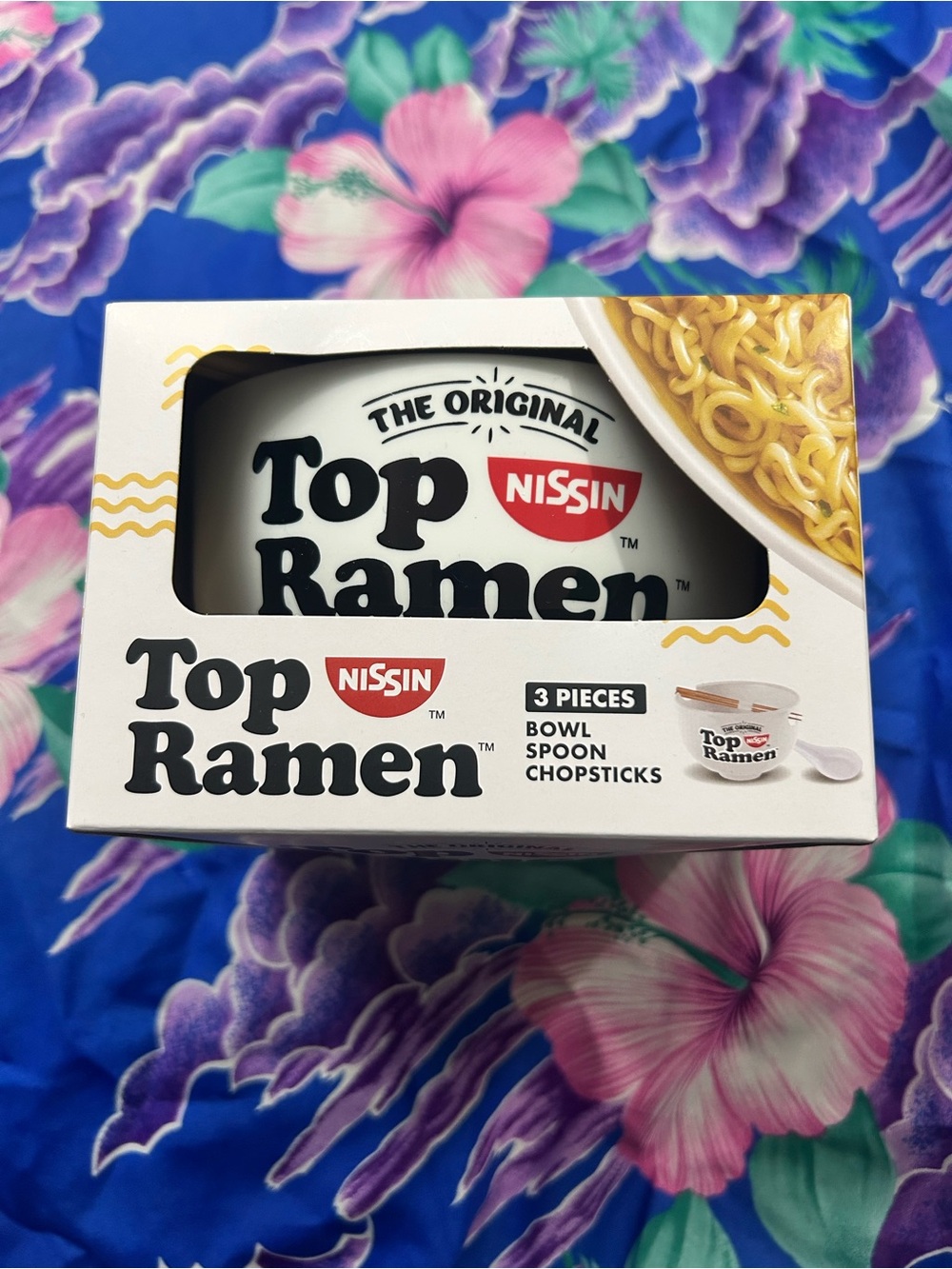 NISSIN Top Ramen 3 piece Soup Bowl set